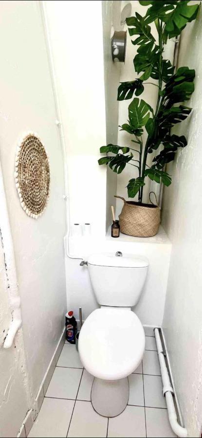 Cosy Studio Saint-Lazare Apartment Paris Ngoại thất bức ảnh